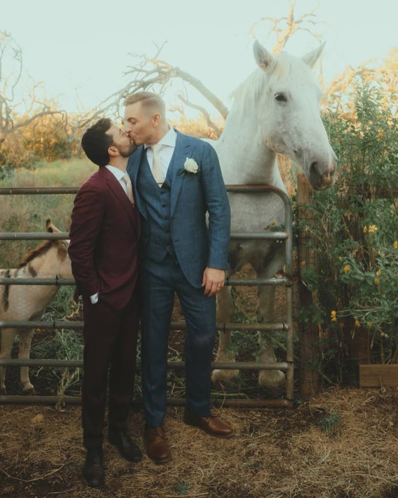 Alex & Dustin had a fairytale wedding! We’re obsessed with these two. 🤎 •⁠ •⁠ Wed Society | Austin FEATURED